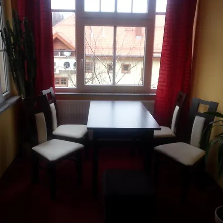 Kostka Apartment *